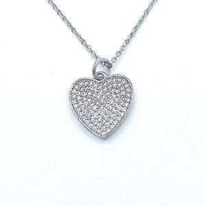 𝅺DAINTY Silver Chain with Sweet Micro Pave Heart Charm